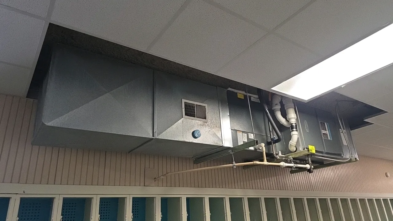 Armstrong Air gas furnace. Features an attached U.S. Alumacoil Company cased evaporator coil, model CHPF4860D6DB, S/N: 1807314374. Coil is suitable fo