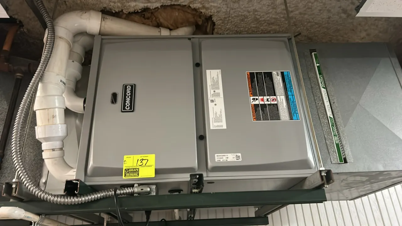 Concord 95G1UH070BP12-17 condensing gas furnace. Features horizontal installation, PVC venting, and integrated filter rack. Filter size: 20" x 25" x 1