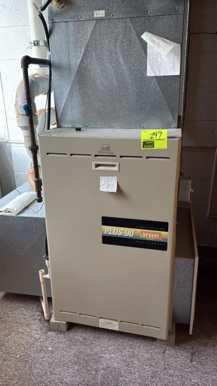 1998 Bryant Plus 90 (Model 350MAV060140ADKA) natural gas furnace. Features FSP Category IV direct vent forced air design, 138,000 BTU/hr input, and 12
