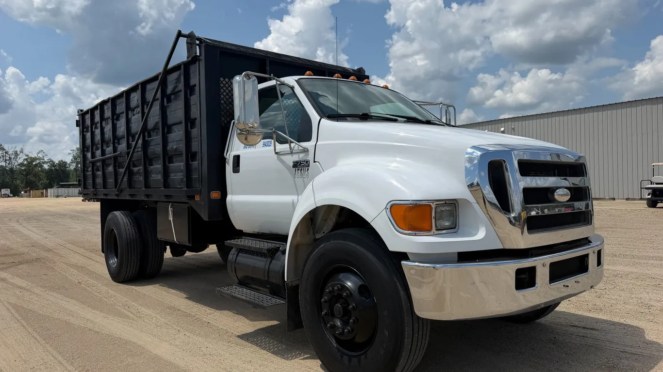 2007 FORD F-750