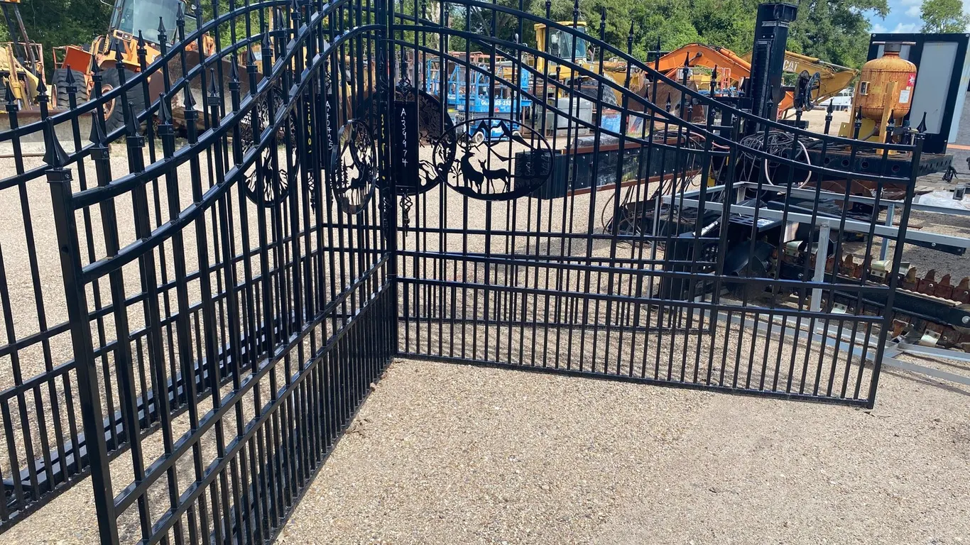 15FT IRON GATE