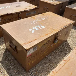 KNAACK TOOL BOX