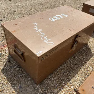 KNAACK TOOL BOX