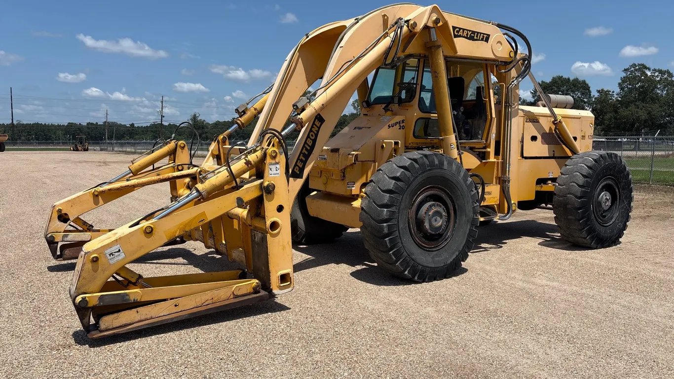 2012 PETTIBONE 204 TRAVERSE LIFT