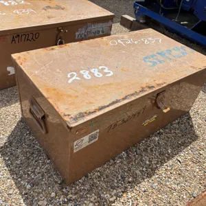 KNAACK TOOL BOX
