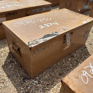KNAACK TOOL BOX