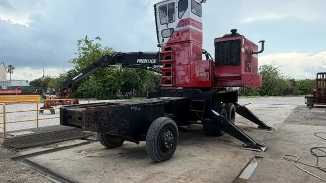 PRENTICE 2410 LOG LOADER
