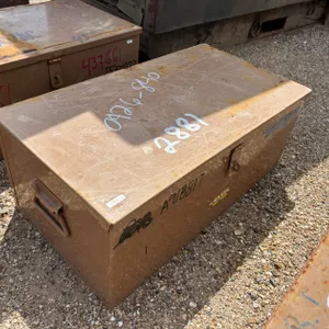 KNAACK TOOL BOX