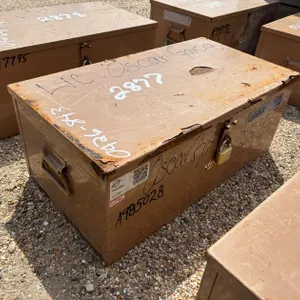 KNAACK TOOL BOX