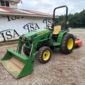 John Deere 3032E Tractor