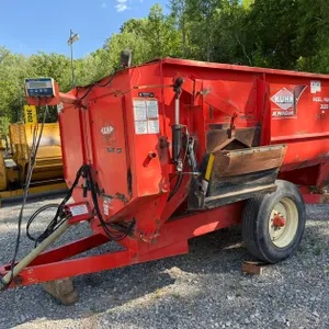 Kuhn Knight 3125 Mixer Wagon