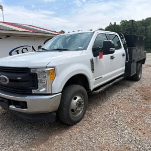 2017 Ford F350 4x4 Service Truck