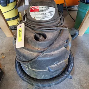 Dayton 6Z097G Shop Vac on Wheels with Hose