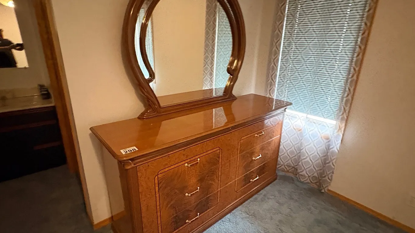 DRESSER WITH MIRROR