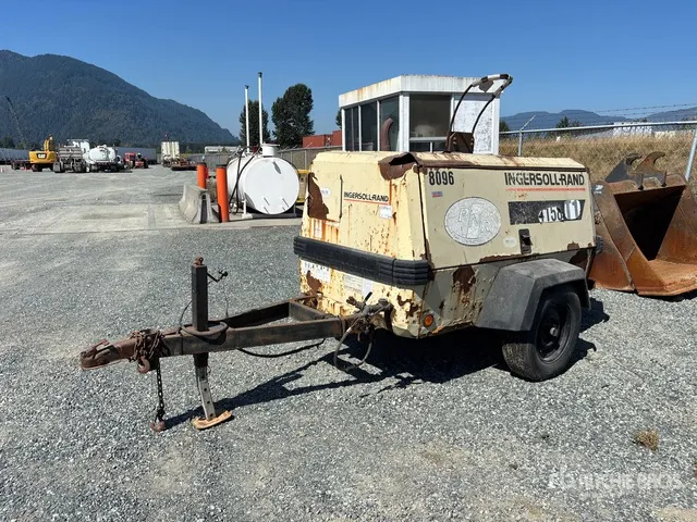 2001 Ingersoll Rand P-185 Mobile Air Compressor