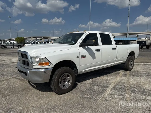 2012 Ram 3500 4x4 Crew Cab Pickup