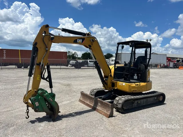 2020 Cat 305.5E2 CR Mini Excavator