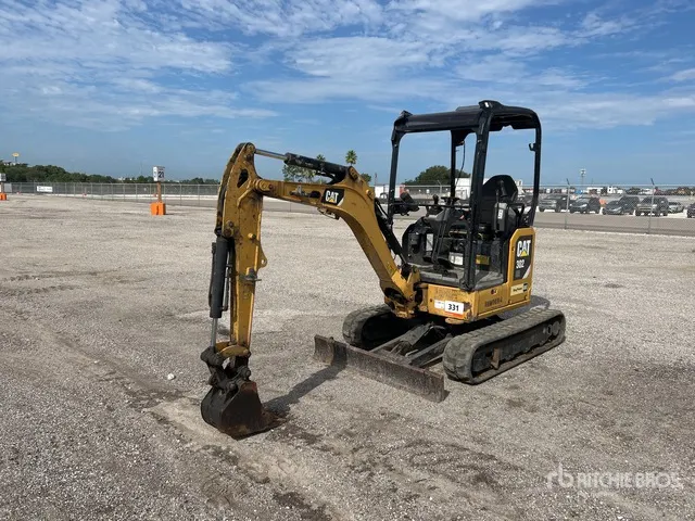 2020 Cat 302CR Mini Excavator