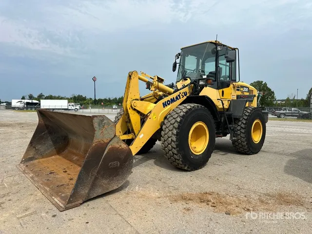 2015 Komatsu WA200-7 Wheel Loader