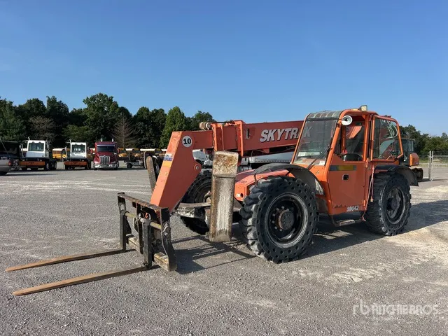 2008 SkyTrak 10042 Telehandler
