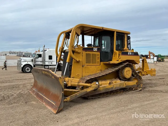 2005 Cat D7R XR Crawler Dozer