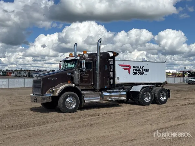 2013 Kenworth T800 6x4 Logging T/A Sleeper Truck Tractor