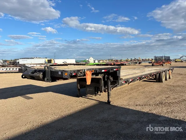 2005 Manac Tri/A 40 ft - 58 ft Extendable Step Deck Trailer