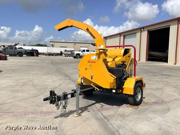 2022 Vermeer BC900XL wood chipper