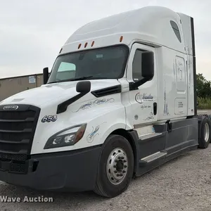 2019 Freightliner Cascadia semi truck