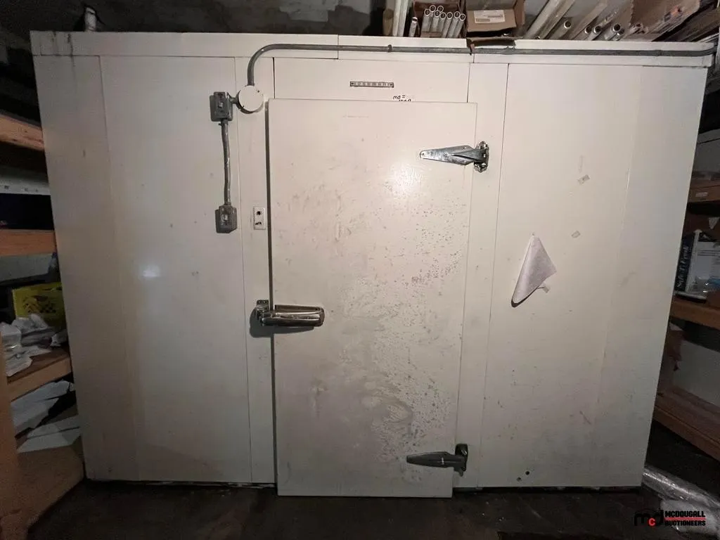 (16'x10') Hussmann Walk-In Cooler
UNRESERVED