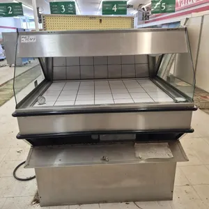 Display Fixtures Heated Glass Food Display Case
 UNRESERVED