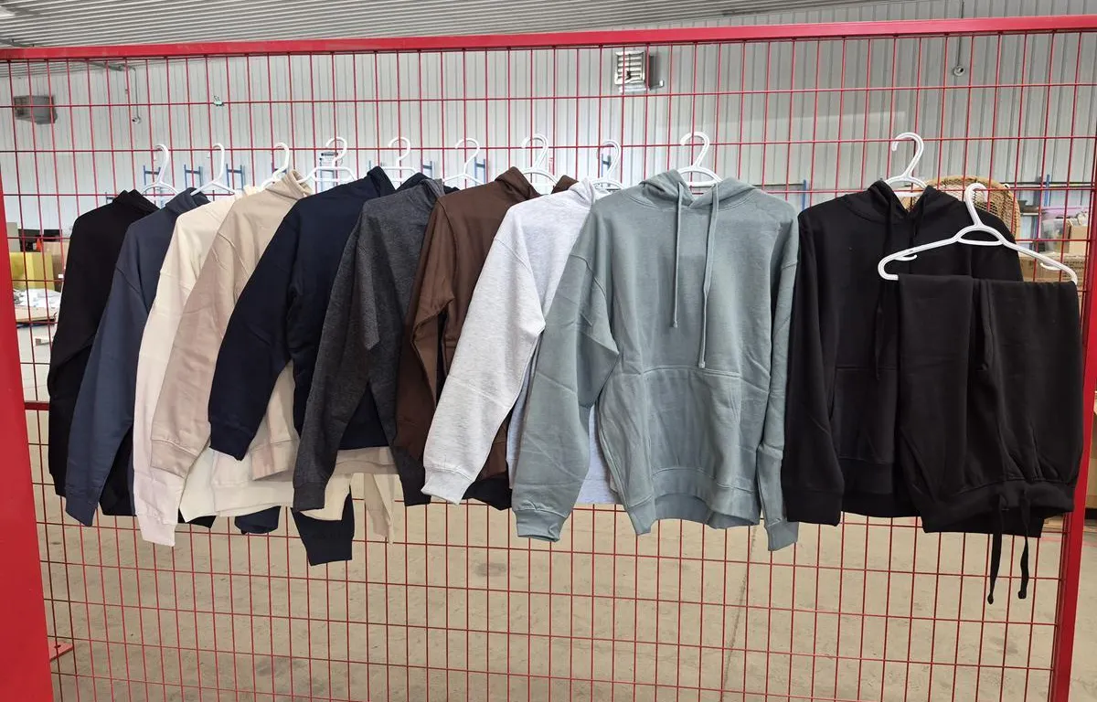 (10) Apparel