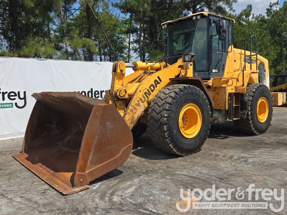 2020 Hyundai HL960