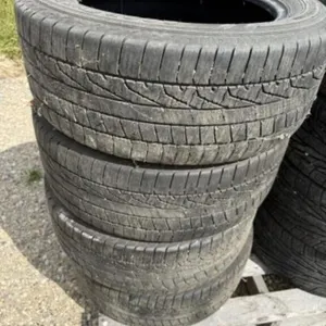 Good Year 235/55R17 Tires /EACH TIRE