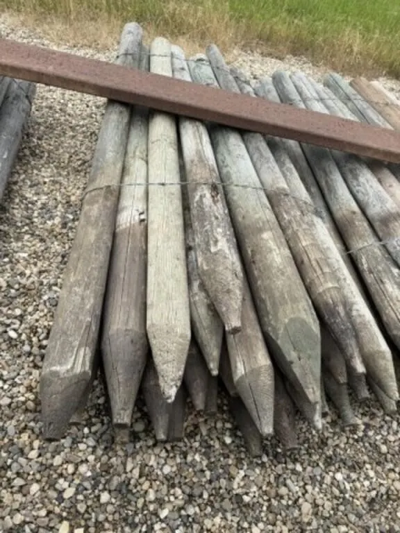 USED 4-5" x 6' Fence Posts /EACH POST