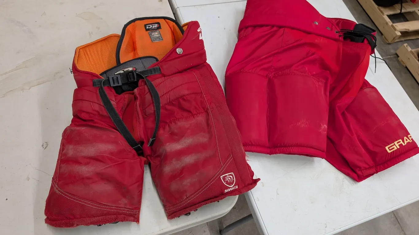 Unused Graf 48 Hockey Pants, DR M Hockey Pants