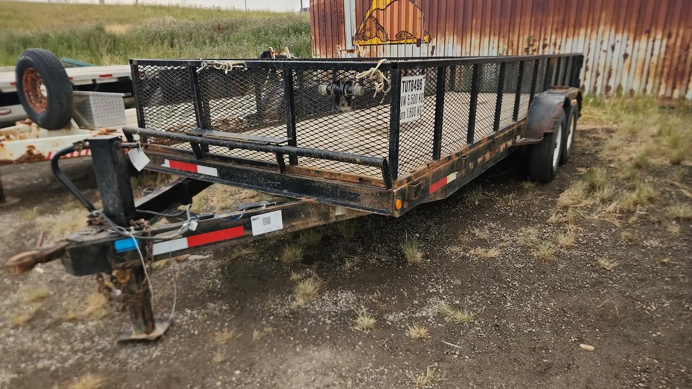 2003 Hayshed Flatdeck S/A Pintle Hitch Equipment Trailer