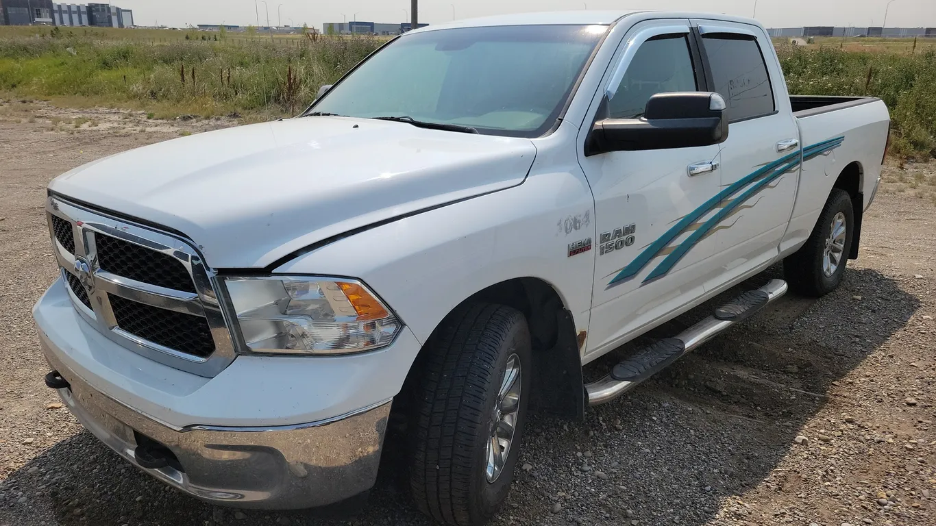 Non-Operable 2014 Ram 1500 4x4 SLT 4dr Crew Cab 6.3 ft. SB Pickup