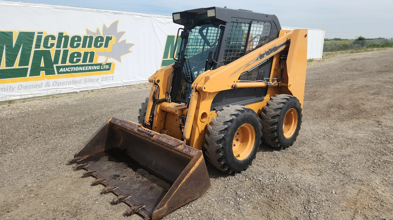 2005 Case 60XT Rubber Tired Skid Steer