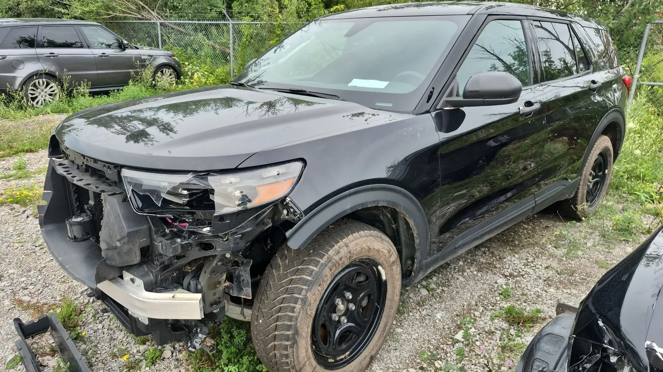 Non-Operable 2022 Ford Explorer Hybrid