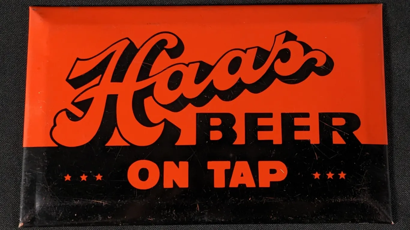 TOC TIN SIGN HAAS BEER ON TAP HOUGHTON MICHIGAN MICH MI