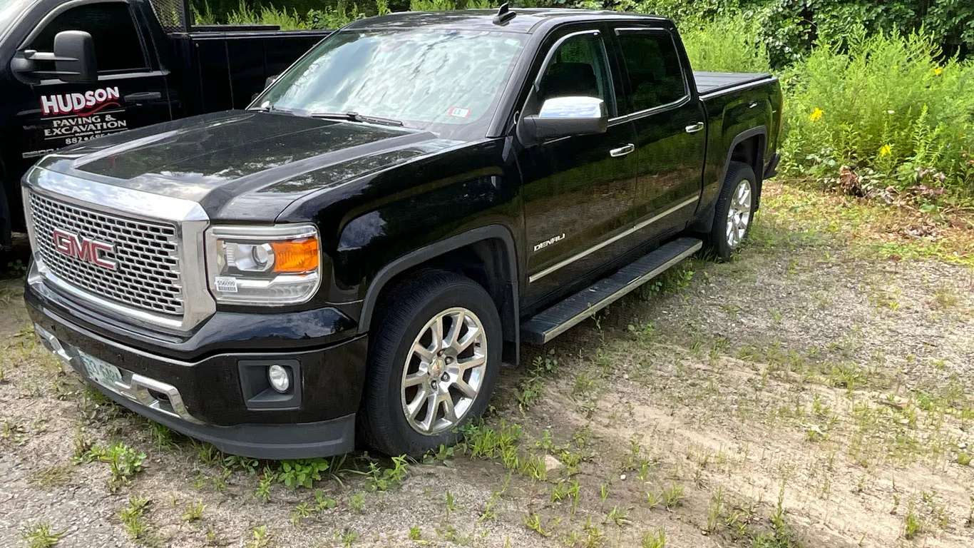 2015 GMC SIERRA RST CREW CAB 4X4 PICKUP VIN: 3GTU2WECXFG160053
