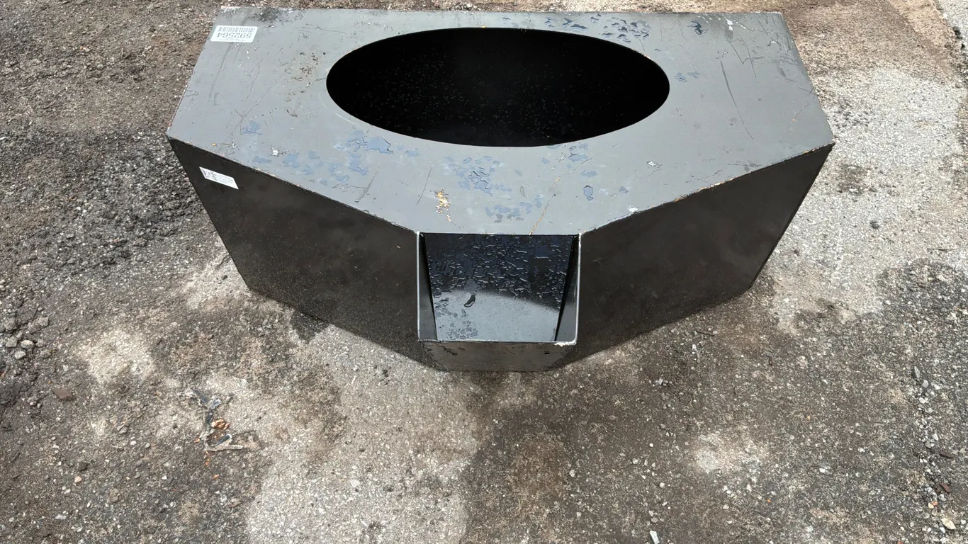UNUSED 2026 KC 3/4 CUBIC YARD CONCRETE PLACEMENT BUCKET