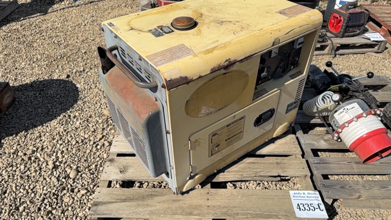 SILENT 6700T PORTABLE GENERATOR - KEYS IN OFFICE