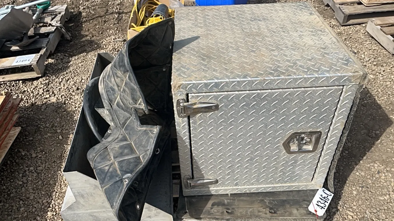 CHECKERPLATE STORAGE BOOX, TRUCK STEP, WINTERFRONT