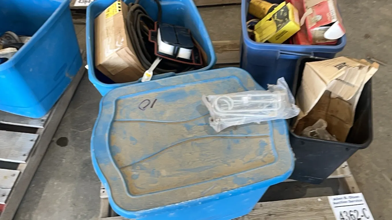 TOTE OF PAINTING SUPPLIES, 1/4" SAFETY PINS, KWIK BOLTS, 1 1/2" HEX SCREWS, ROADSIDE TRIANGLES