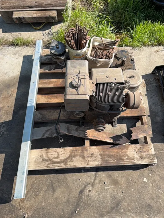 16hp Engine, Large Spikes, Barn Door Rail