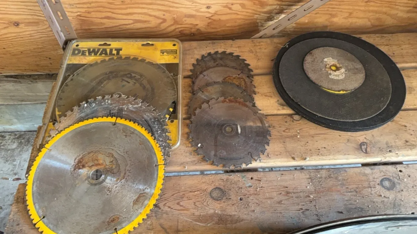 Saw Blades and Cut Off Blades