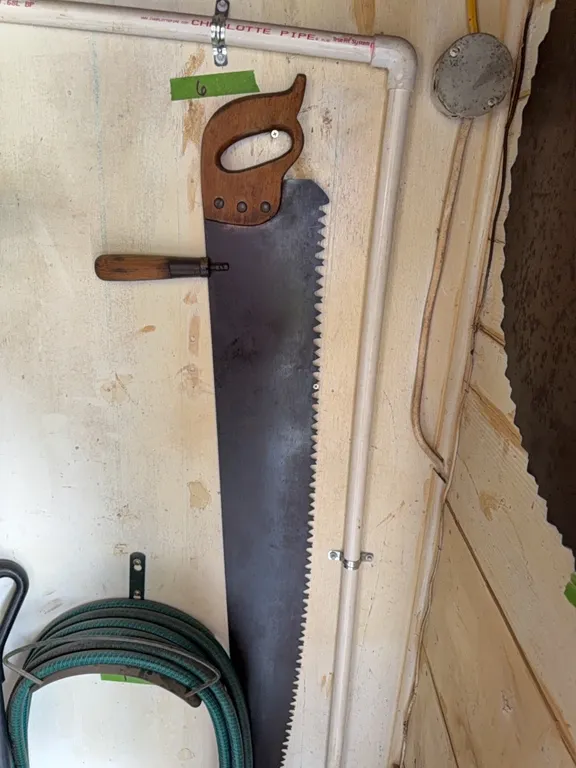 Antique saw, excellent shape, all original