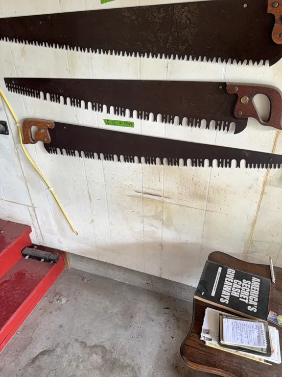 (2) Antique saws, excellent condition
